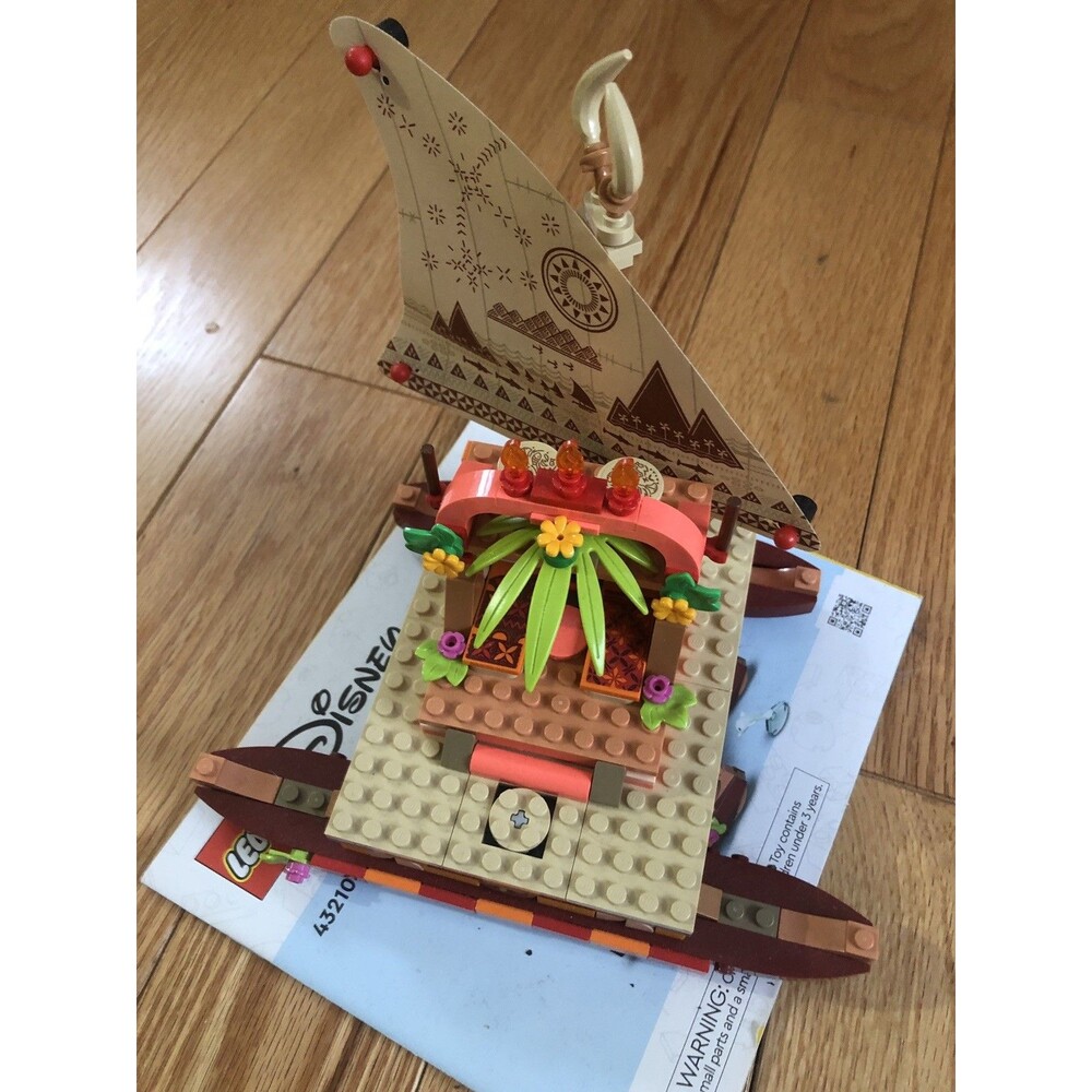 LEGO Disney Princess Moana Wayfinding Boat 43210 Complete‎ w/ manual without Box